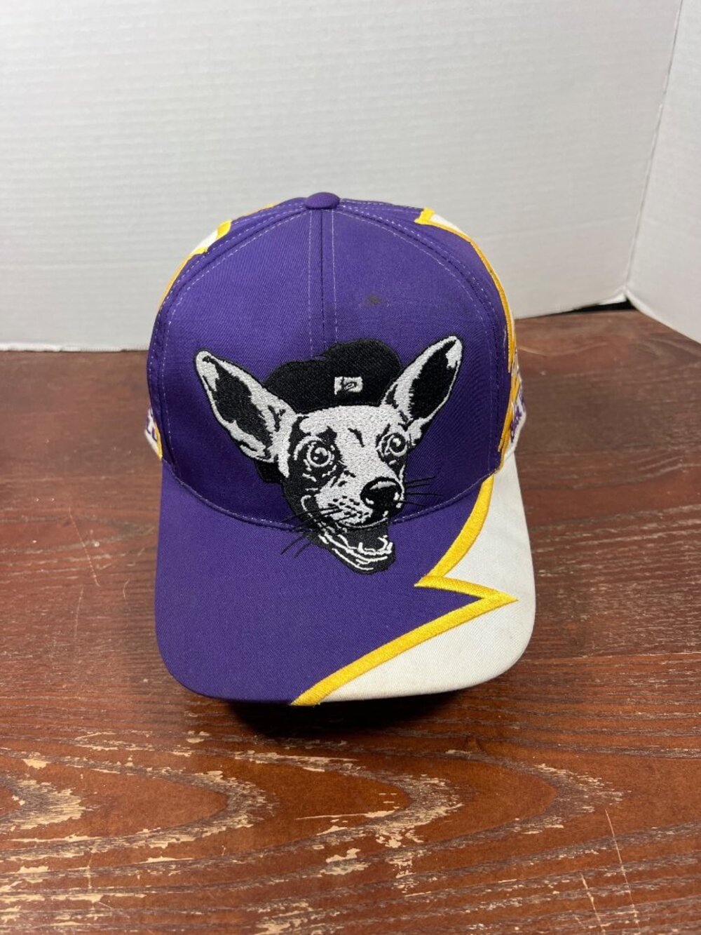 Vintage NASCAR Taco Bell Butch Hamlet Snapback Hat Purple & White Embroidered De